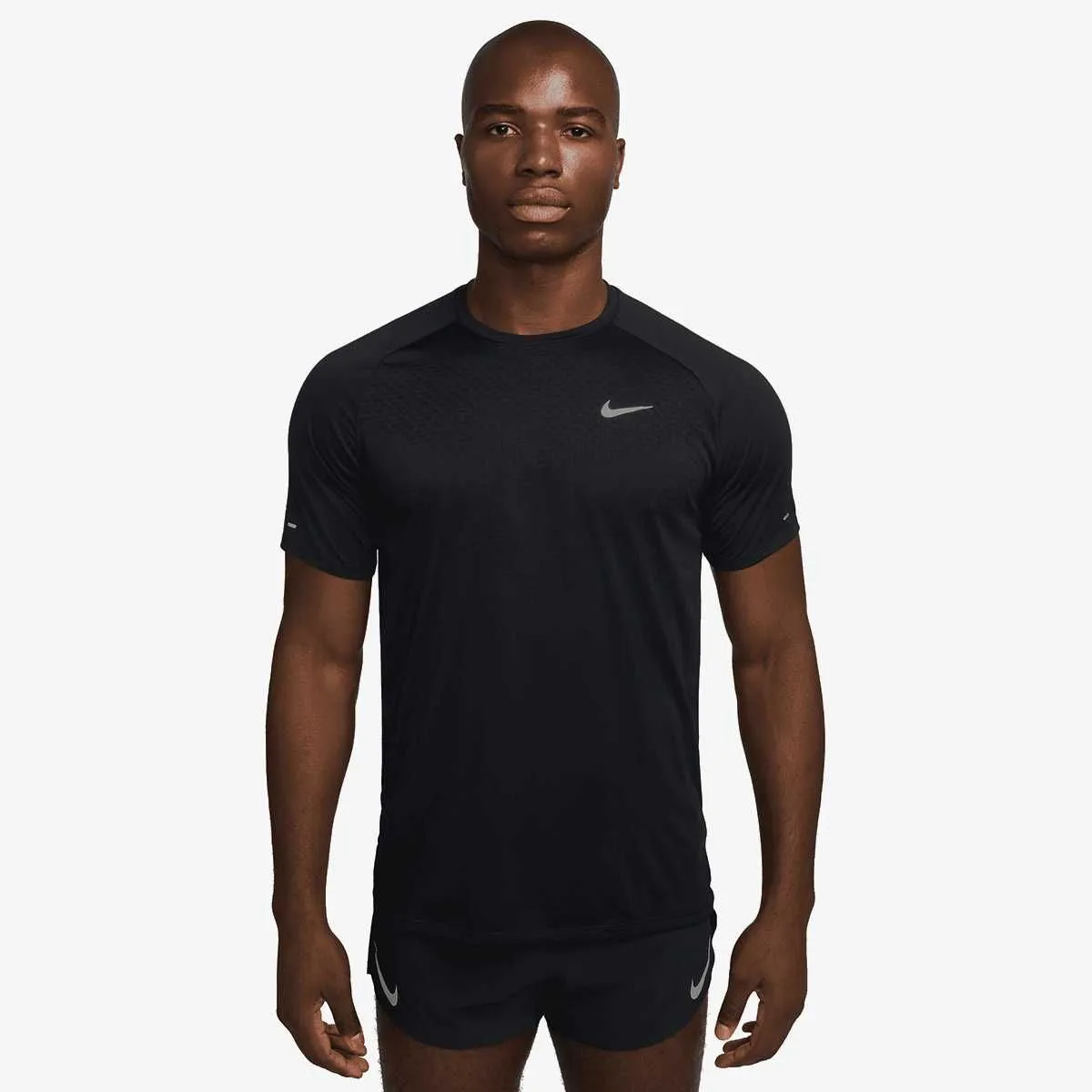 M nk dfadv stride ss top