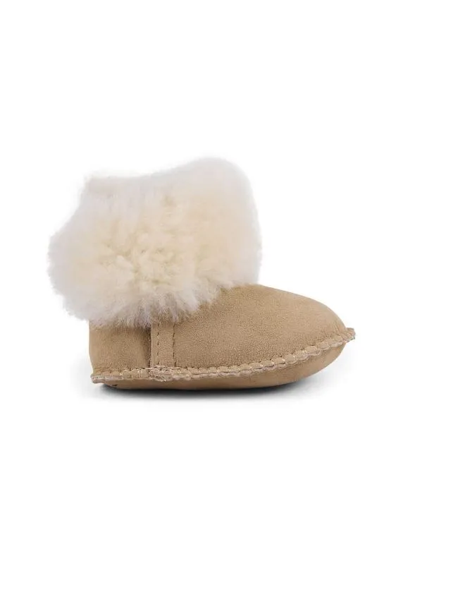 Nehodajuce za devojcice emu