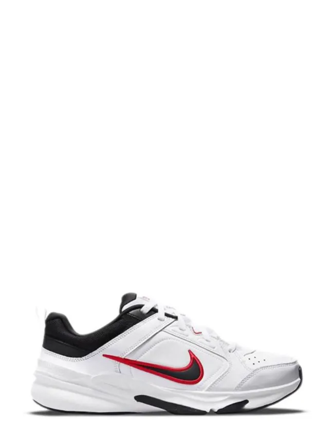 Nike defyallday