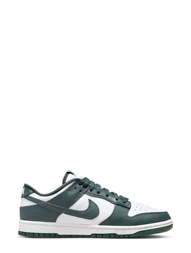 Nike dunk low retro bttys