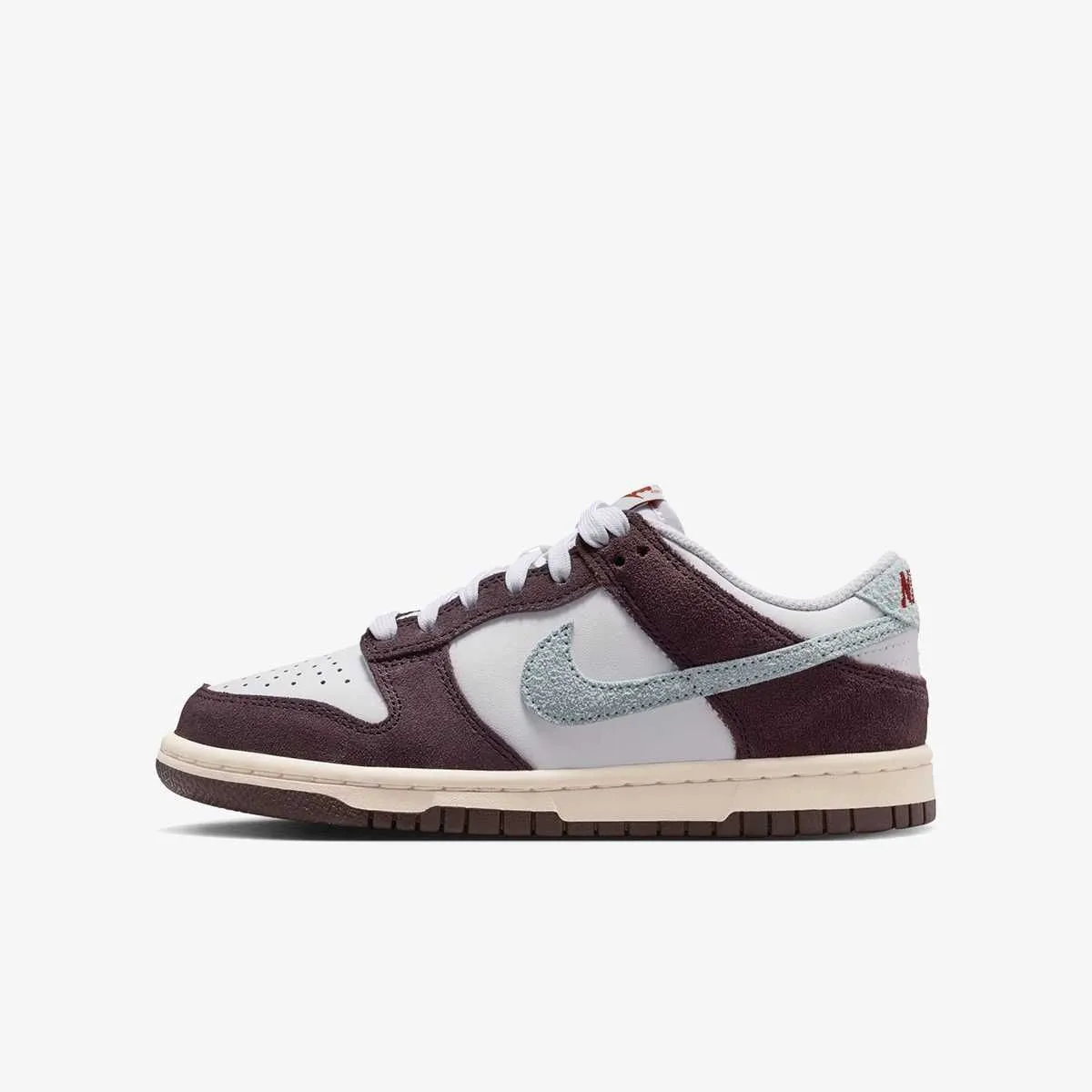 Nike dunk low se 1 bg