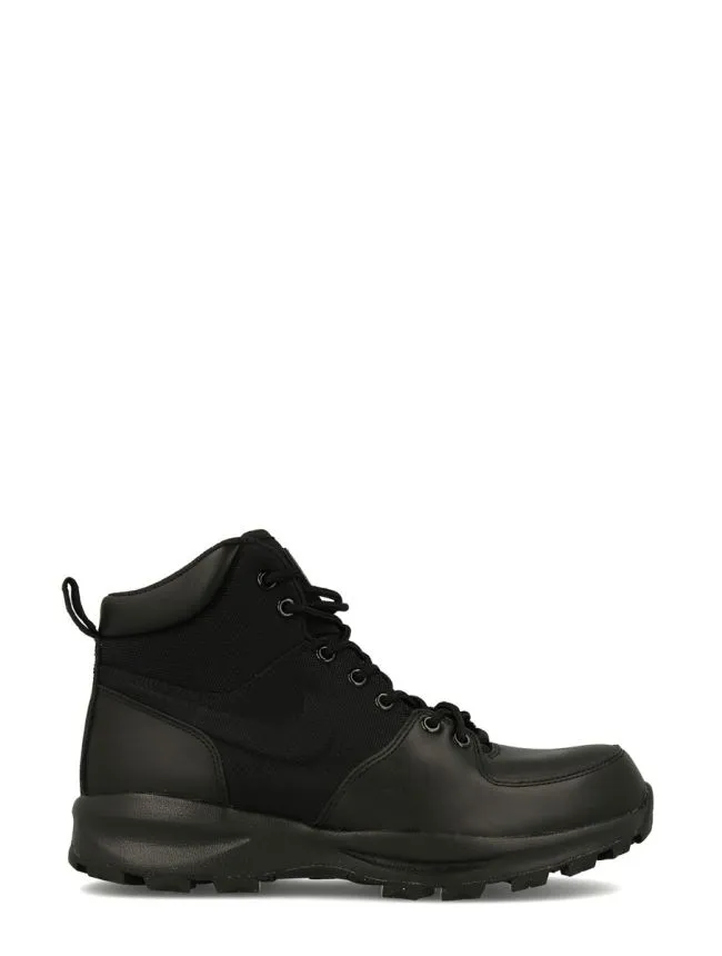 Nike manoa