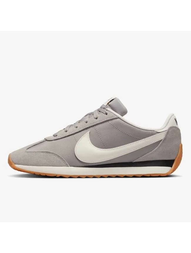 Nike pacific