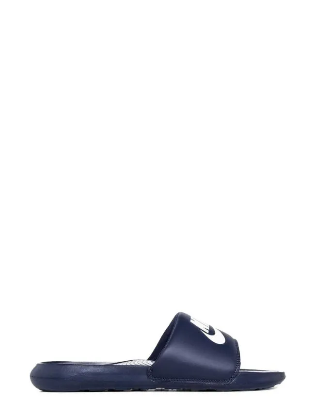Nike victori one slide