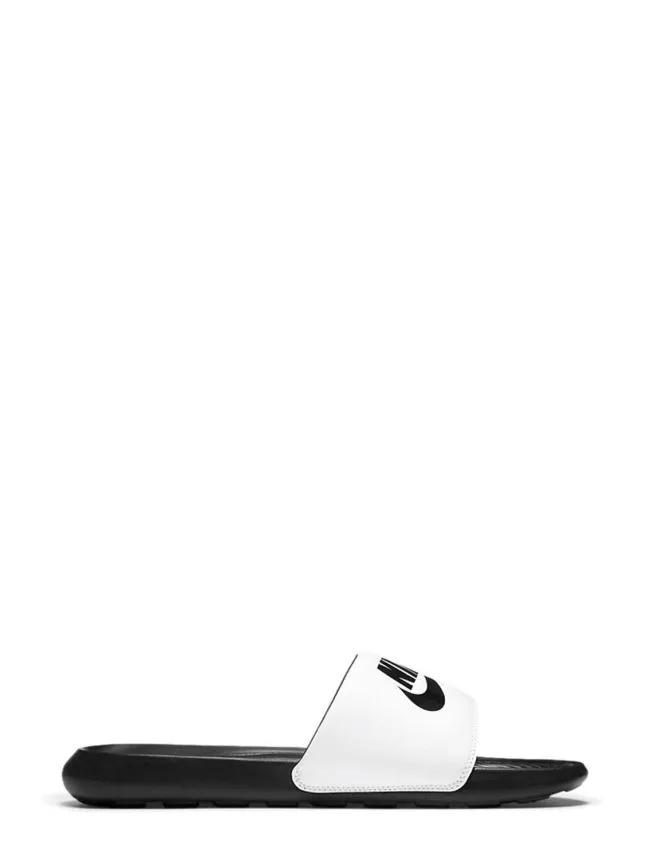 Nike victori one slide