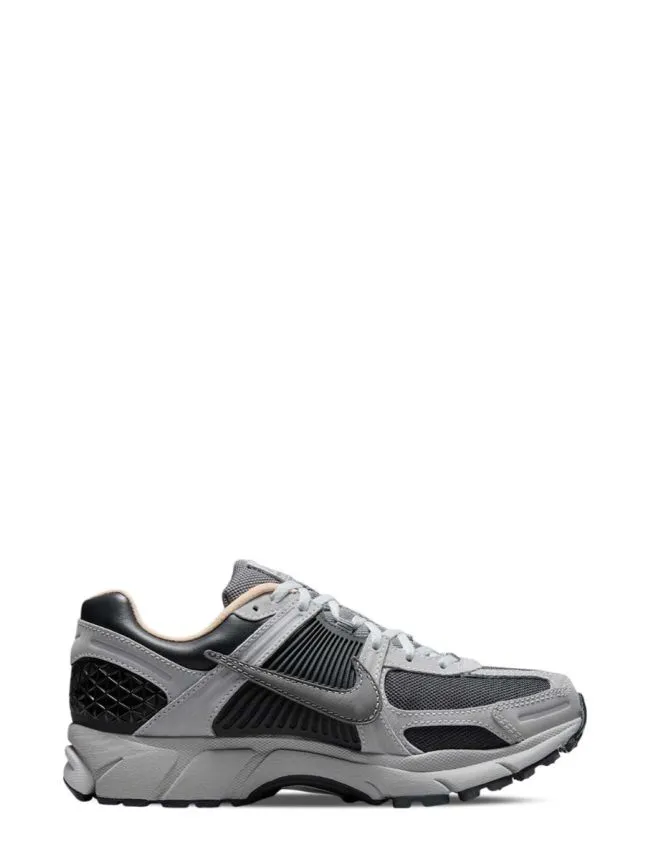 Nike zoom vomero 5 cn