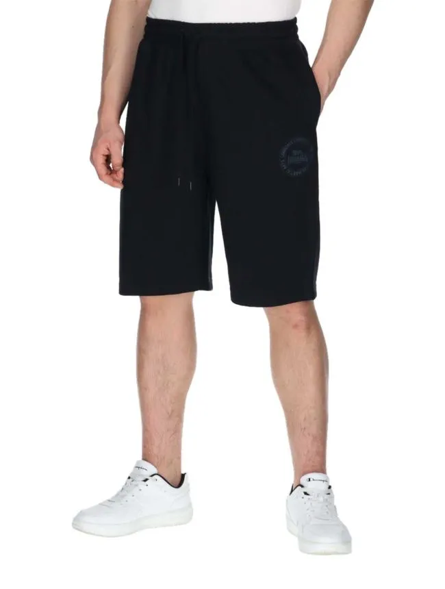 Street shorts