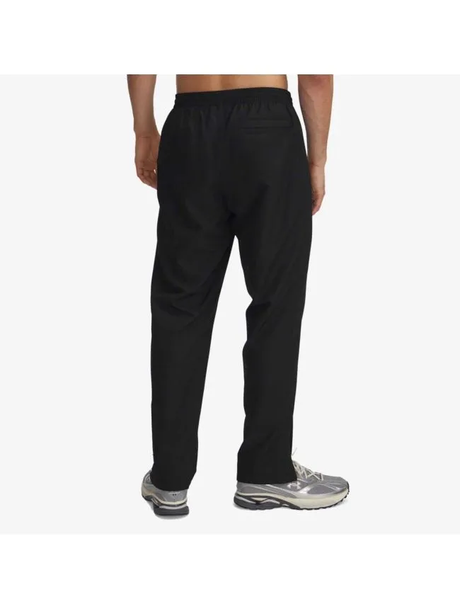 Ua rival wvn windbreaker pnt