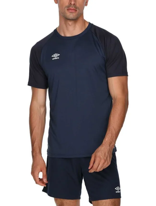 Umbro training shirt