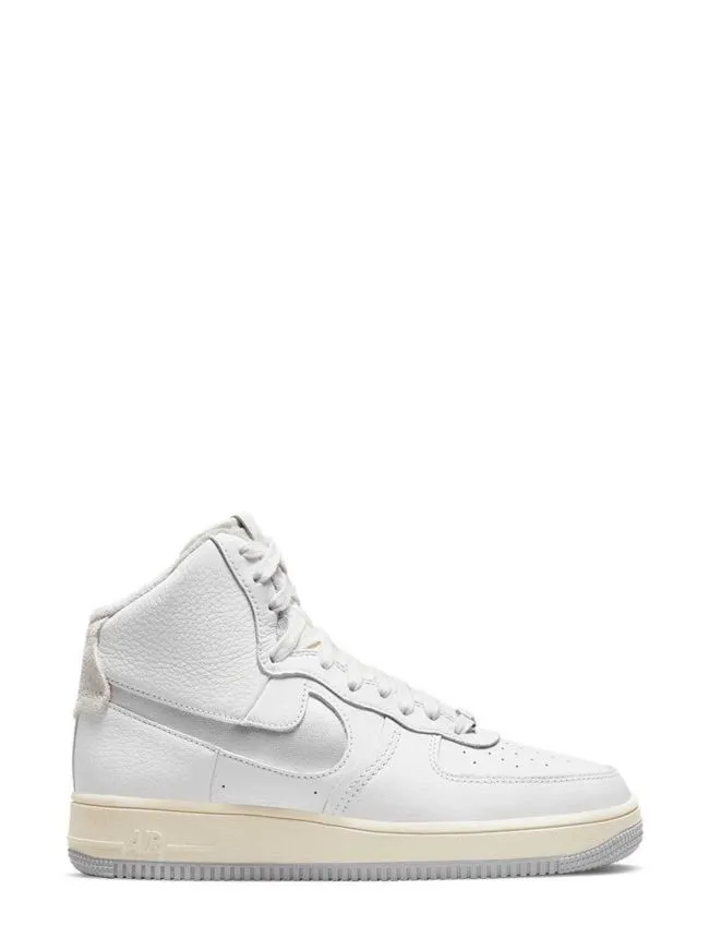 W af1 sculpt