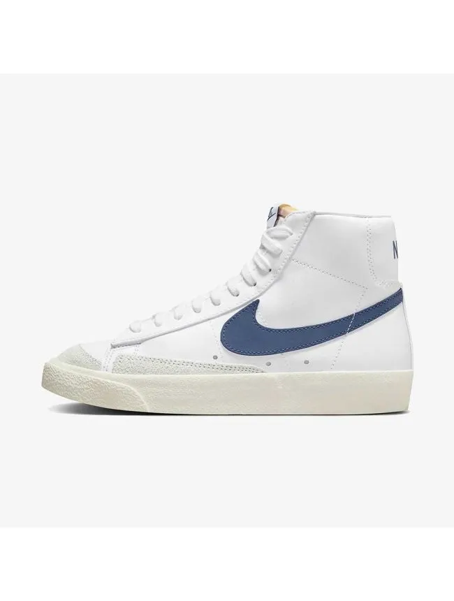 W blazer mid '77