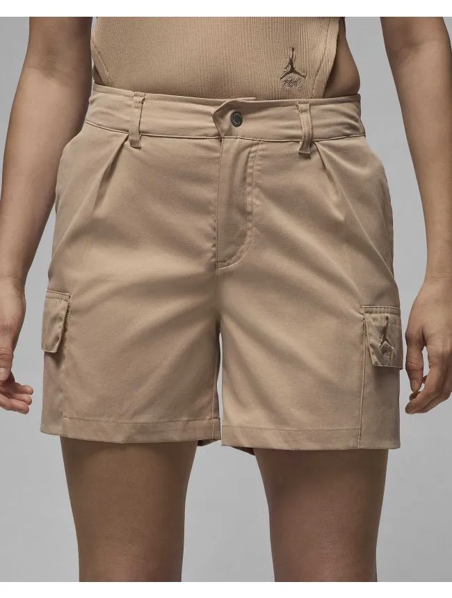 W j chicago short