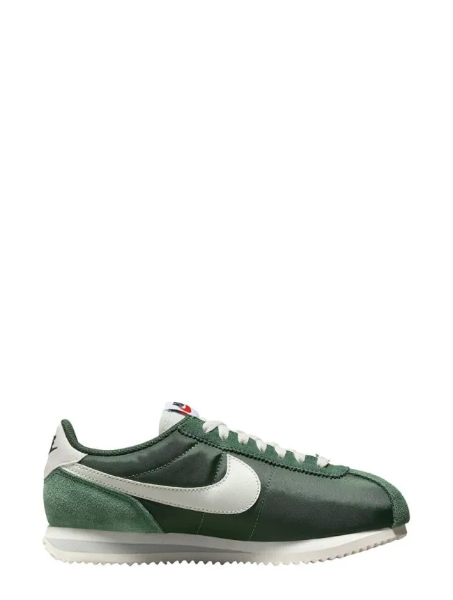 W nike cortez txt