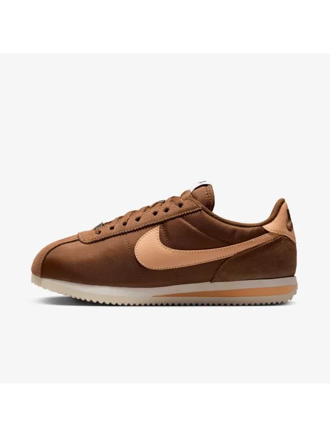 W nike cortez txt