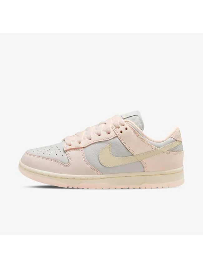 W nike dunk low prm