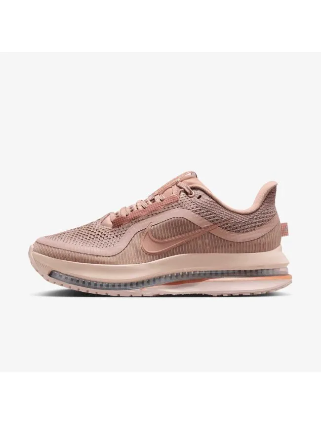 W nike pegasus premium