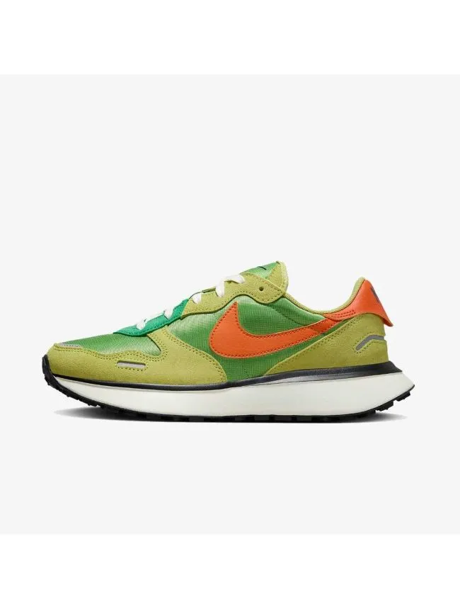W nike phoenix waffle