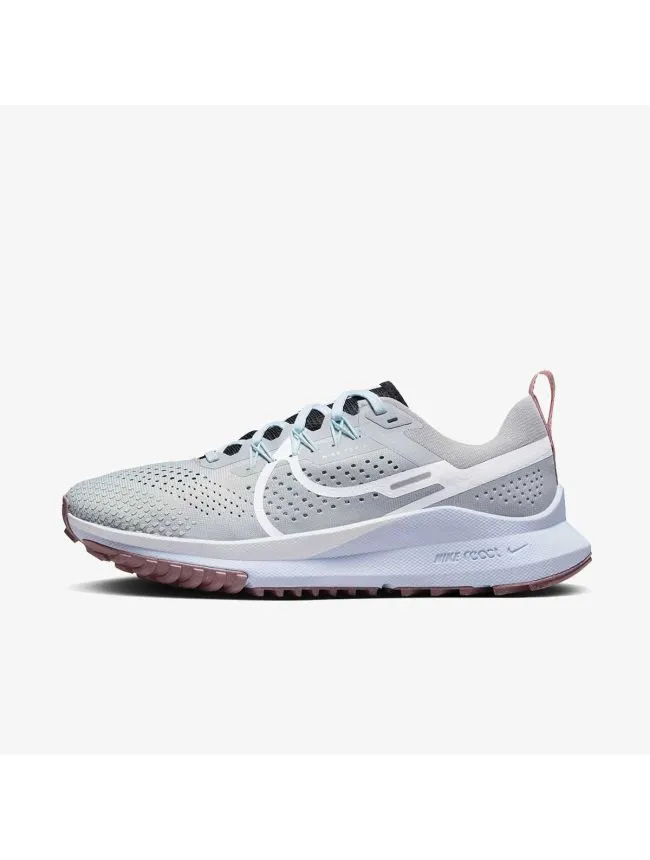 W nike react pegasus trail 4