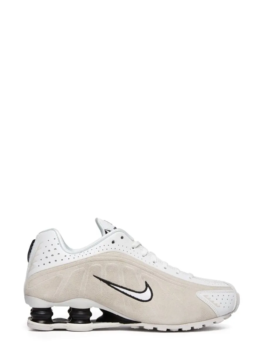 W nike shox r4