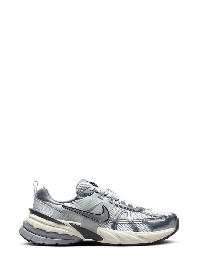 W nike v2k run