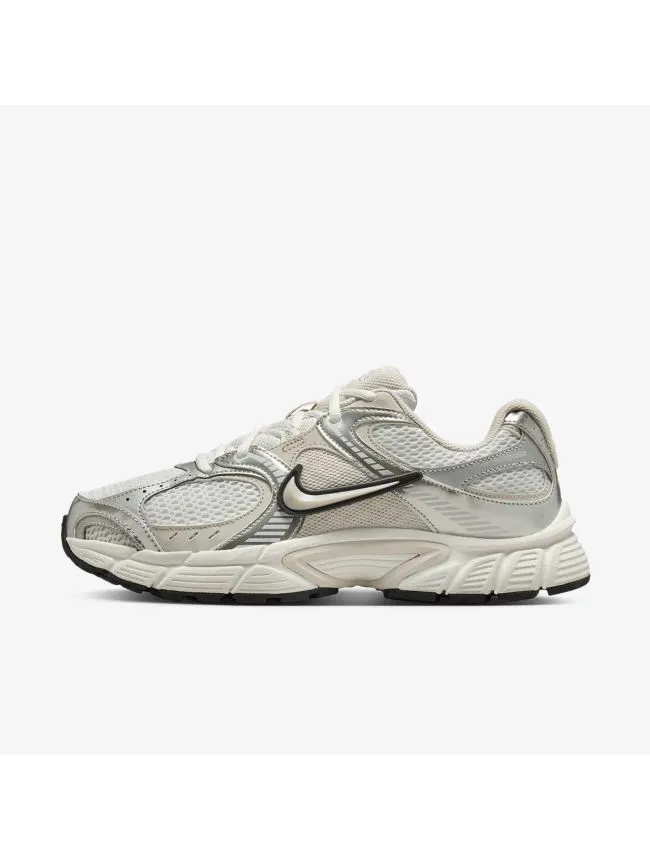 W nike v5 rnr