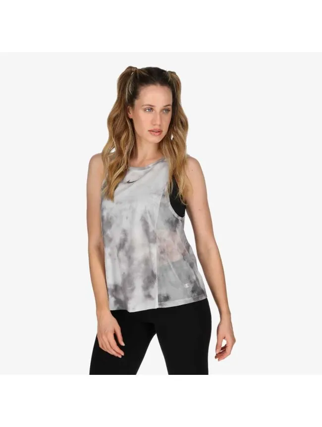 W nk icon clash city sleek tnk