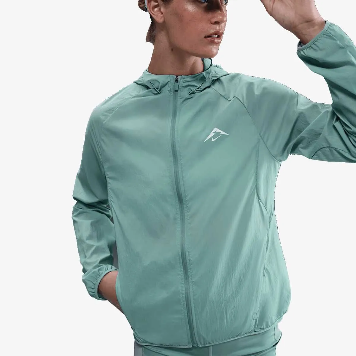 W nk trail repel jkt