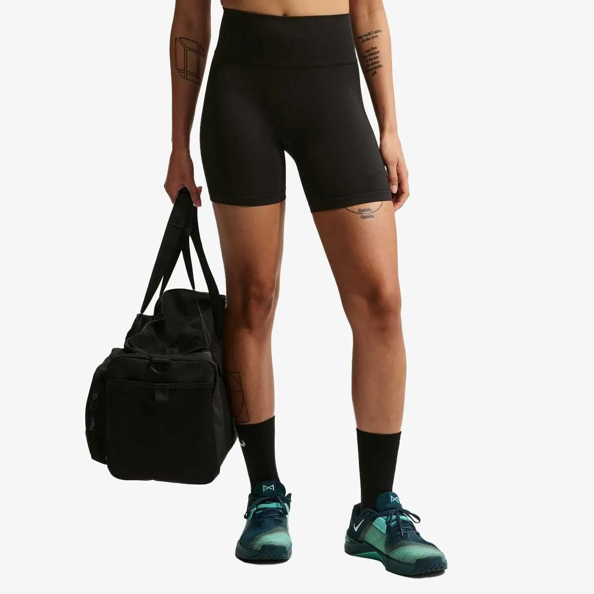 W np df smls hr 5in short
