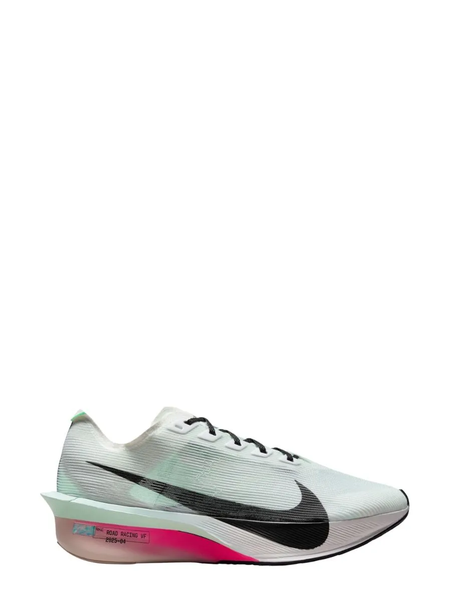 W zoomx vaporfly next% 4