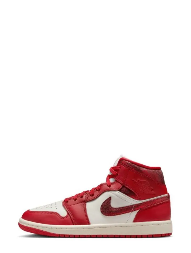 Wmns air jordan 1 mid se v2