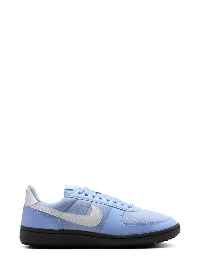 Wmns nike field general