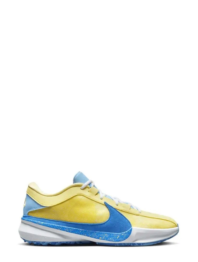 Zoom freak 5