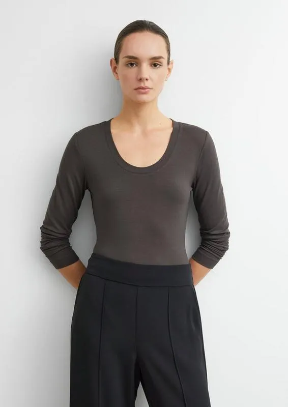 BLUZA SA DUGIM RUKAVIMA
