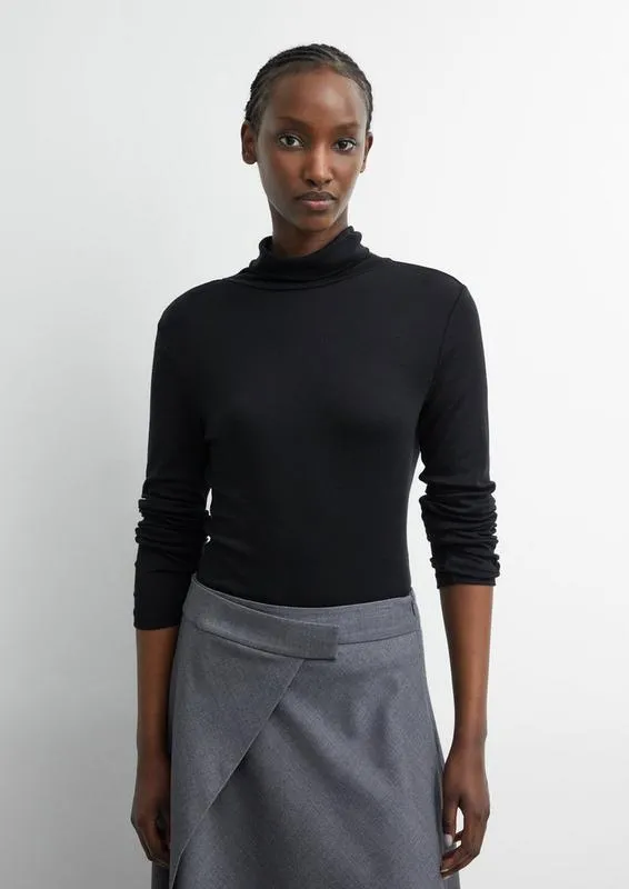 BLUZA SA DUGIM RUKAVIMA