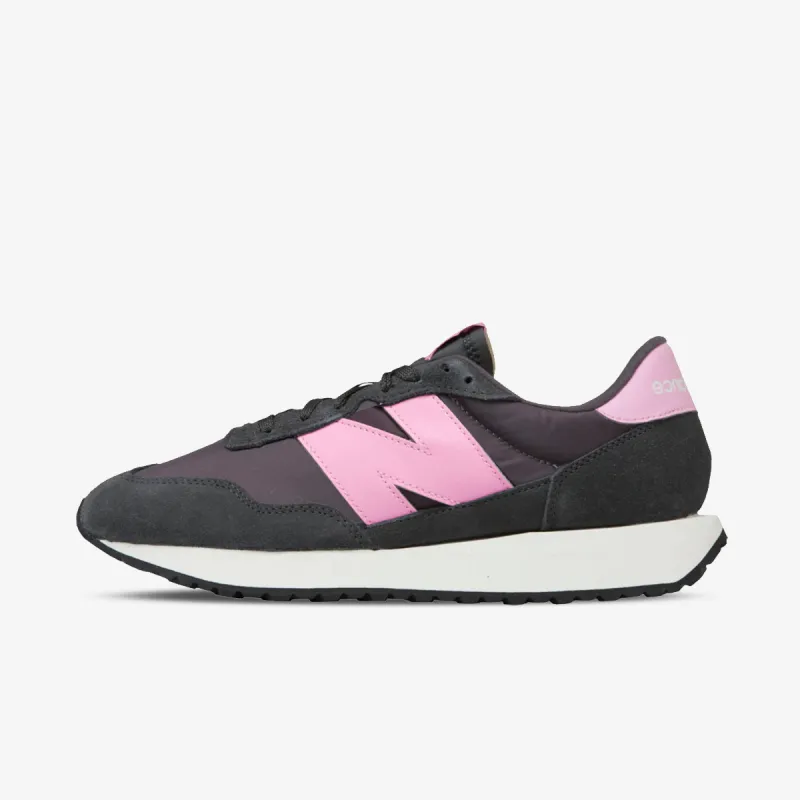 New Balance 237
