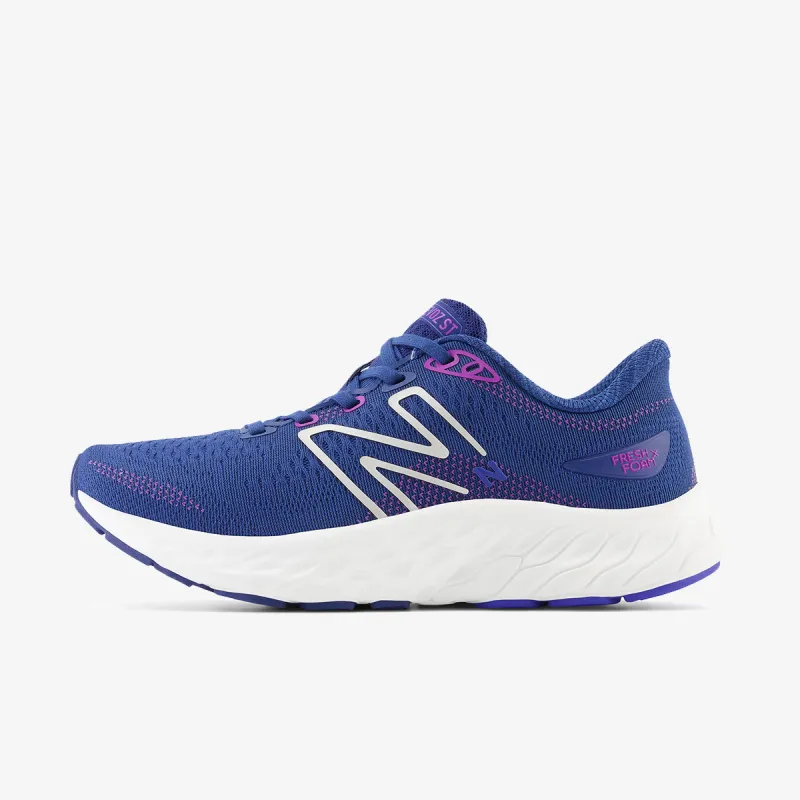 New Balance Evoz