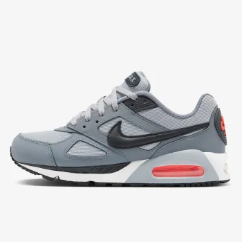 Nike Air Max IVO
