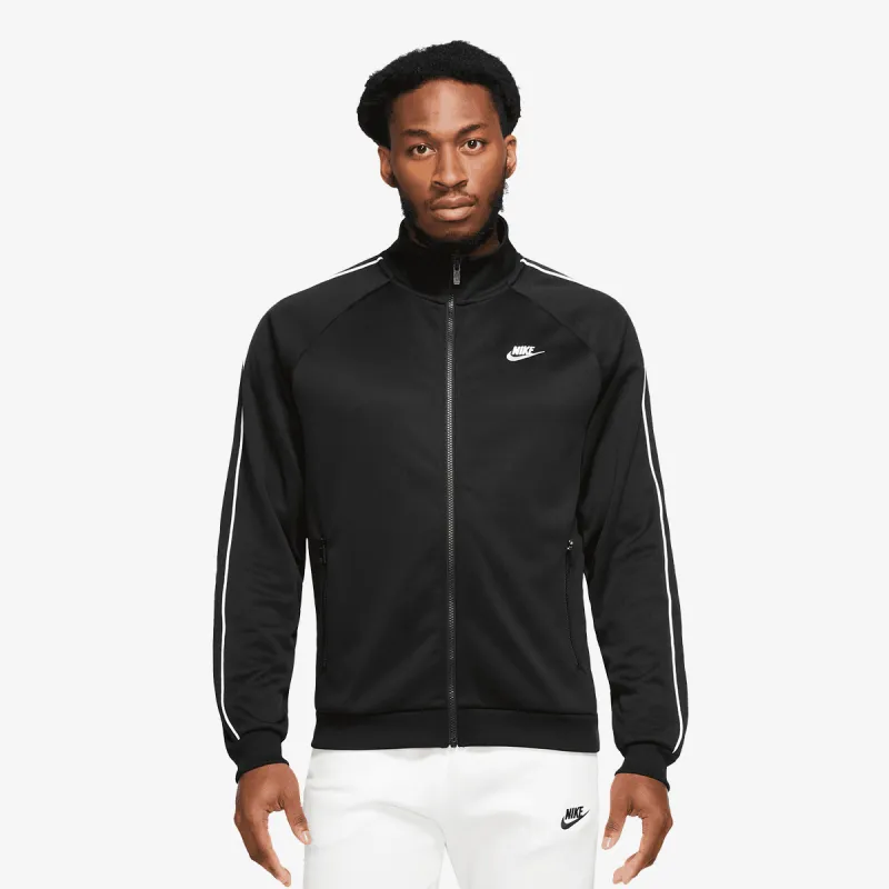 Nike Club
