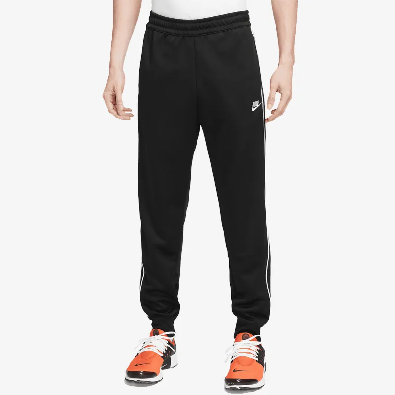 Nike Club