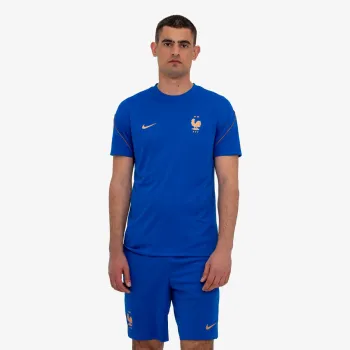 Nike FFF Strike