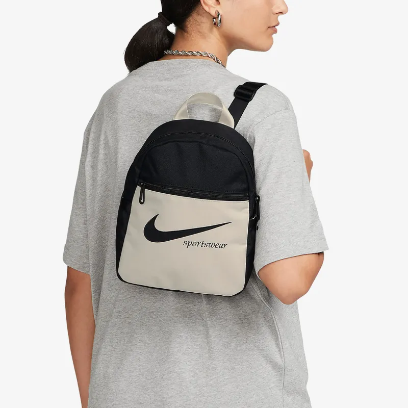 Nike Futura