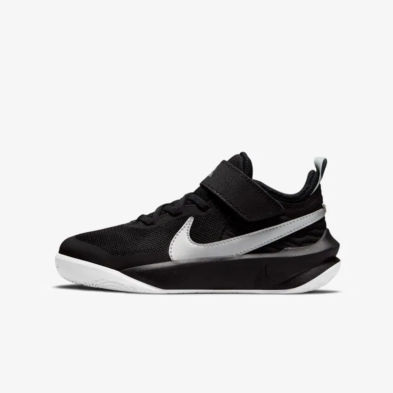 Nike Team Hustle D 10