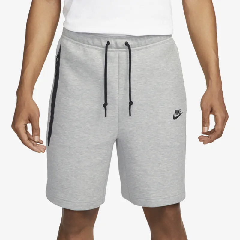 Nike Tech Fleece