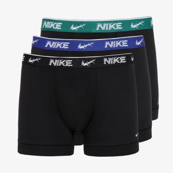 Nike Trunk