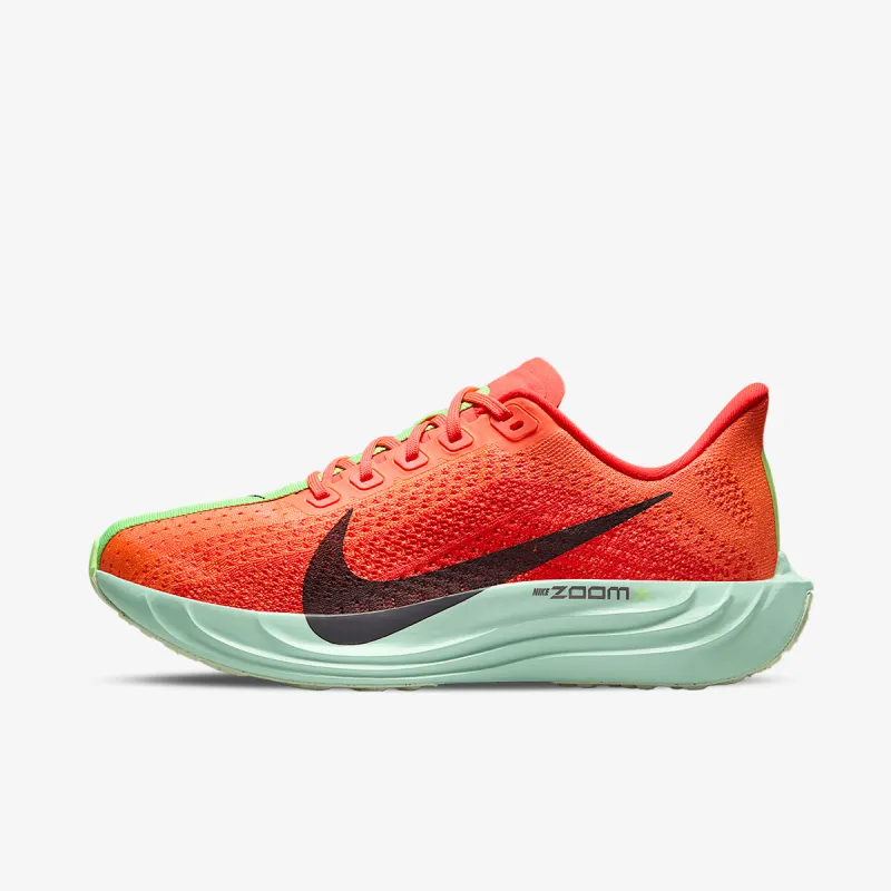 Nike W PEGASUS PLUS