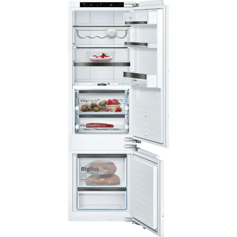Bosch ugradni frižider sa zamrzivačem KIF 87SDD0