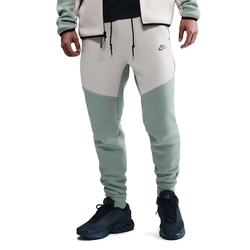 NIKE DONJI DEO TECH ZA MUŠKARCE