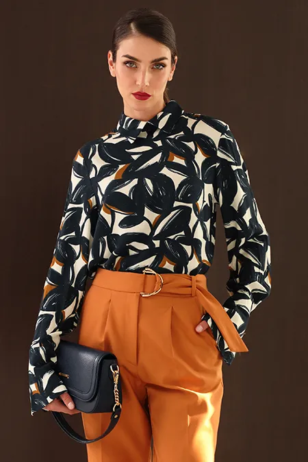 Bluza dugih rukava sa cvetnim dezenom