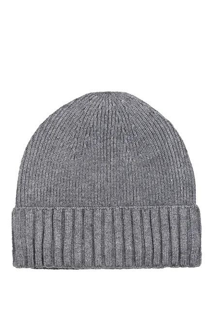 Podvrnuta muška kapa