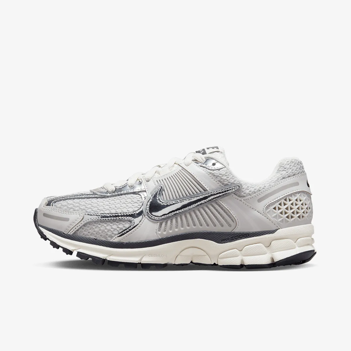NIKE Patike Zoom Vomero 5